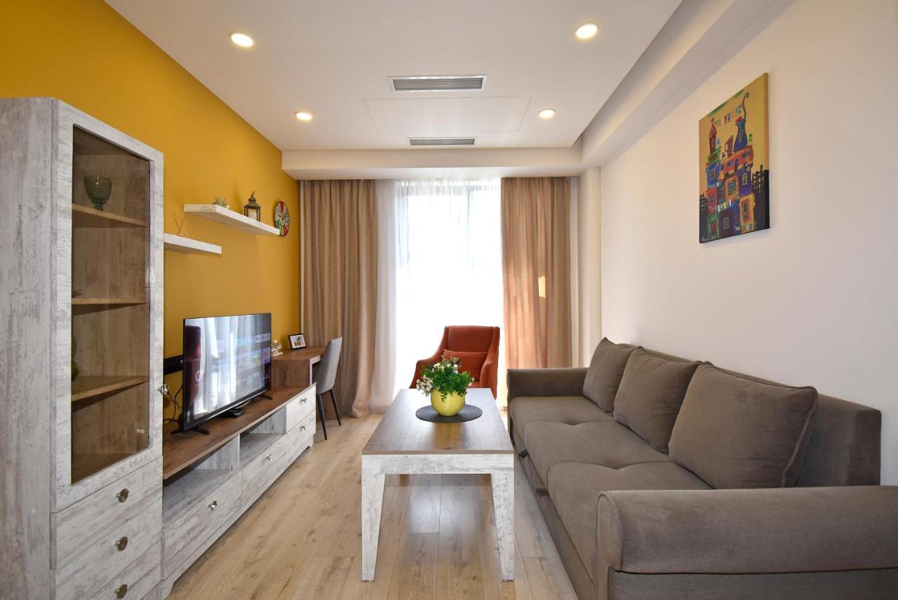 Home4You Apartments On Koghbatsi Єреван Екстер'єр фото