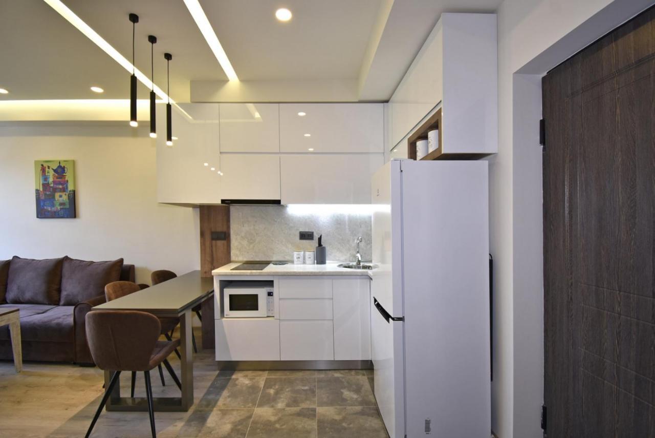 Home4You Apartments On Koghbatsi Єреван Екстер'єр фото