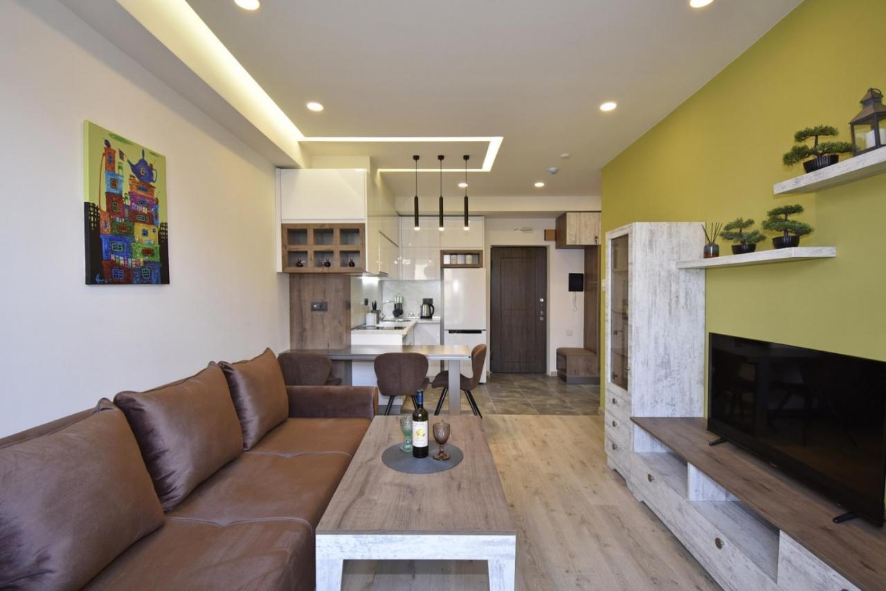 Home4You Apartments On Koghbatsi Єреван Екстер'єр фото